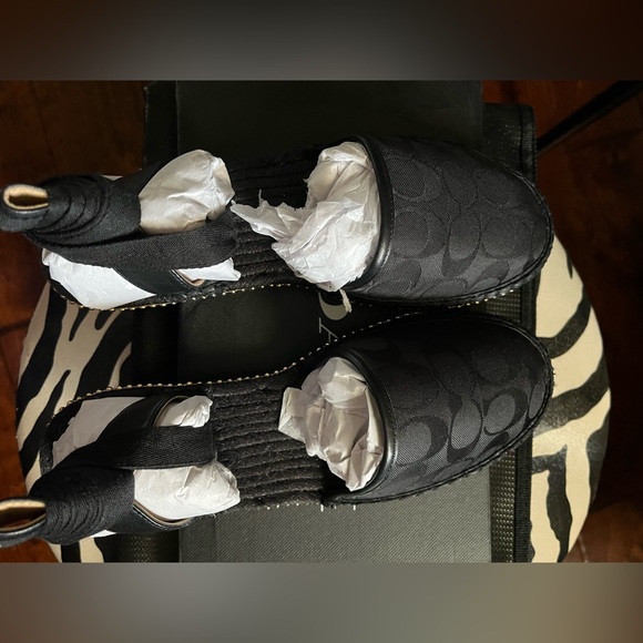 Coach Espadrilles - Picture 3 of 4
